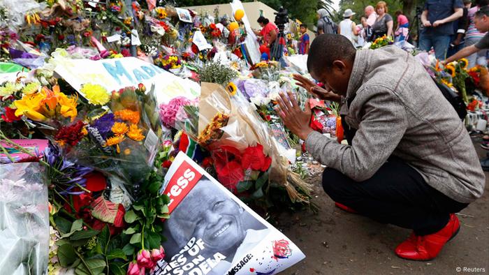 Africans Living In Germany Mourn Nelson Mandela Africa Dw 09 12 2013