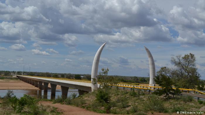 Ponte da Unidade - Grenze zwischen Mosambik und Tansania