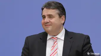 SPD Vorstellung des Koalitionsvertrages Sigmar Gabriel