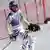 Maria Höfl-Riesch nach ihrem Ausscheiden beim Slalom in Courchevel. Foto: Getty Images