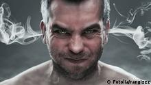 #48858637 - Close up of angry man with steam coming out from his ears © Fotolia/rangizzz