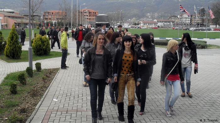Mazedonien Studenten Stul Universität in Tetovo