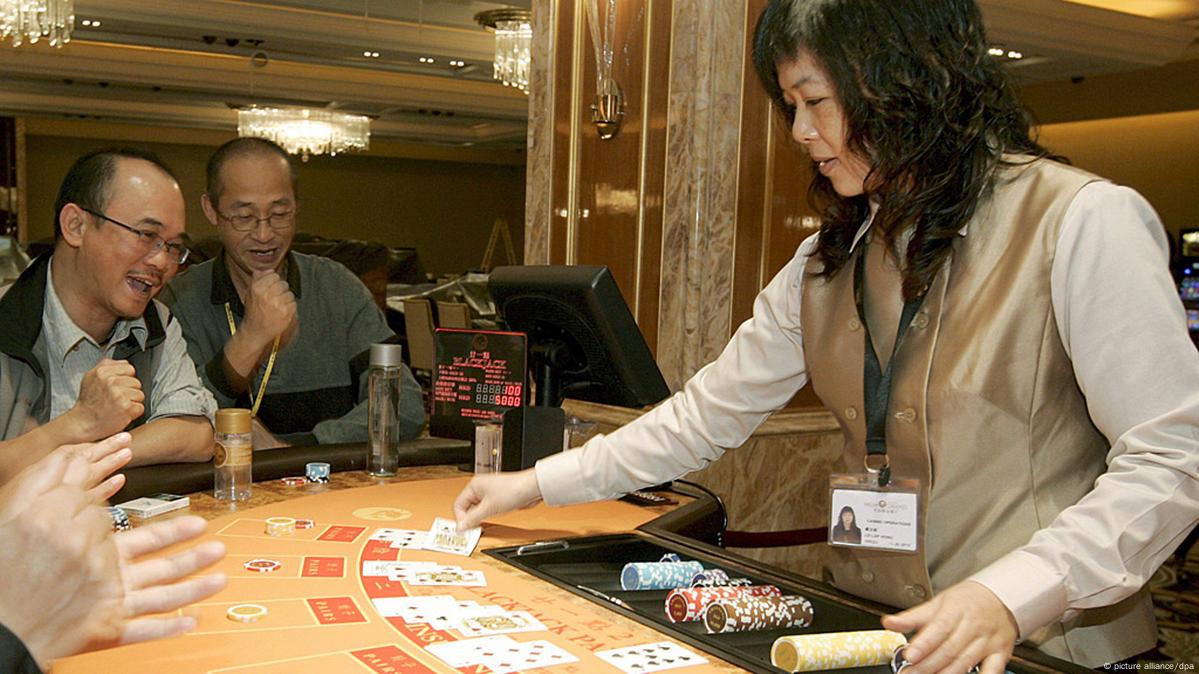 Sierens China: Kein Spiel, kein Glück – DW – 17.12.2014