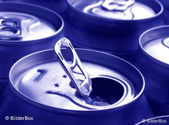 Red Bull Cola Energy Drink Banned For Containing Cocaine Germany News And In Depth Reporting From Berlin And Beyond Dw 23 05 2009