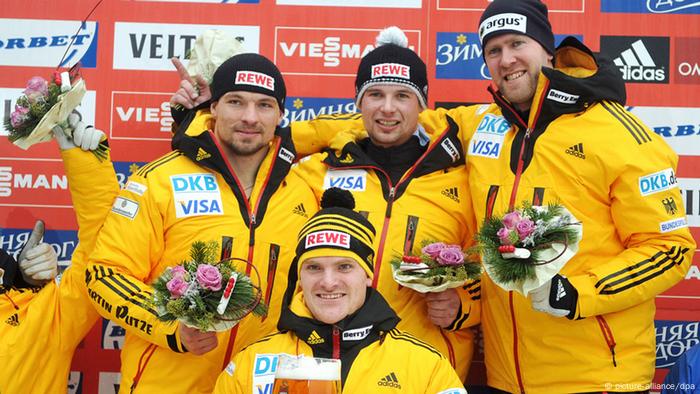 Deutsche BobPiloten feiern Doppelsieg Sport DW 04.01.2014