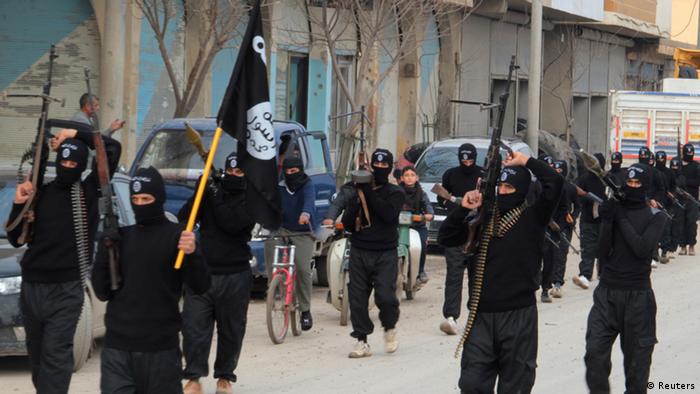 مقاتلو ″داعش″ ينسحبون من بلدات في ريف حلب | أخبار DW عربية | أخبار عاجلة  ووجهات نظر من جميع أنحاء العالم | DW | 28.02.2014