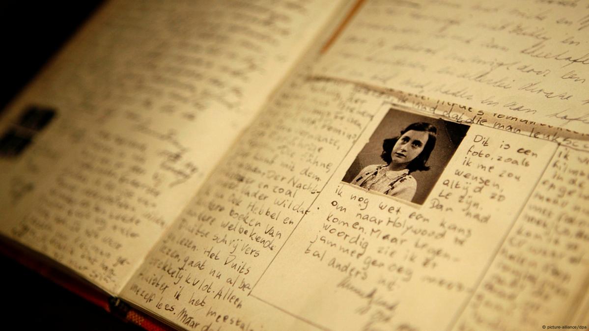 A diary as best friend From the start, Anne wrote in her diary almost every day. It became a kind of friend to her, and she called it Kitty. The life she led was completely different from her previous, carefree existence. "What I like the most is that I can at least write down what I think and feel, otherwise I would completely suffocate," she penned.