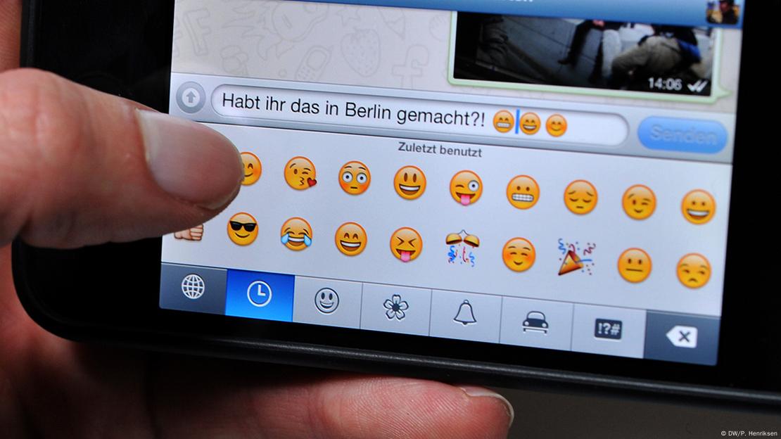 Digital Natives Use Emoticons Because They Are Too Lazy To Write Properly Dw Learn German