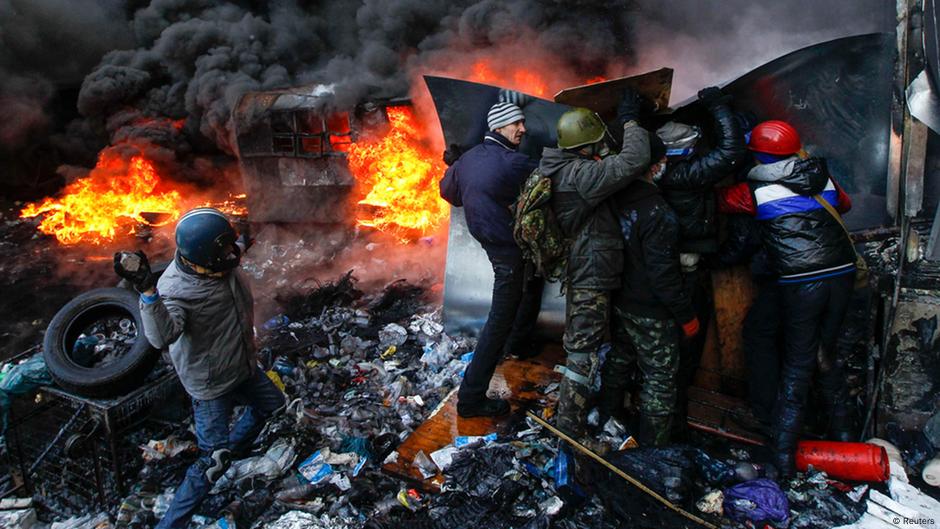 Demonstranti na Majdanu, februar 2014.