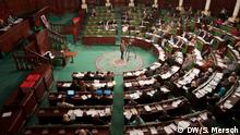 تونس بحكومة جديدة وتصادق على أول دستور بعد ثورتها