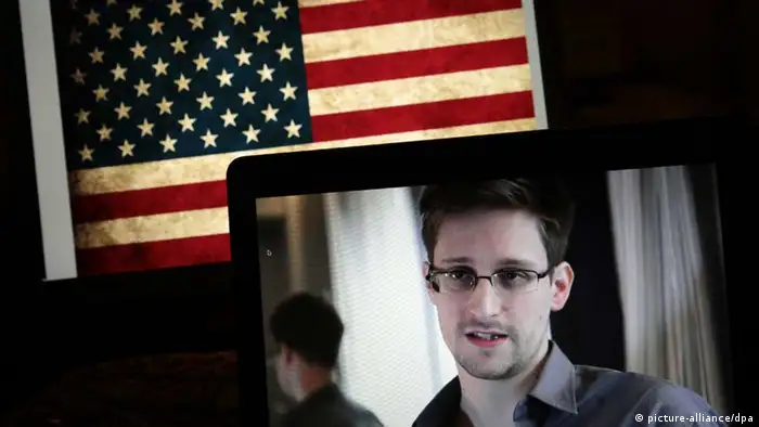 Edward Snowden / USA / Bildschirme / NSA