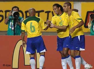 Brazil soccer legends Ronaldo and Ronaldinho coming to Israel