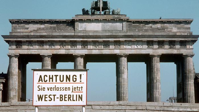 The fall of the Wall - a chronology of resistance | Germany | News and ...