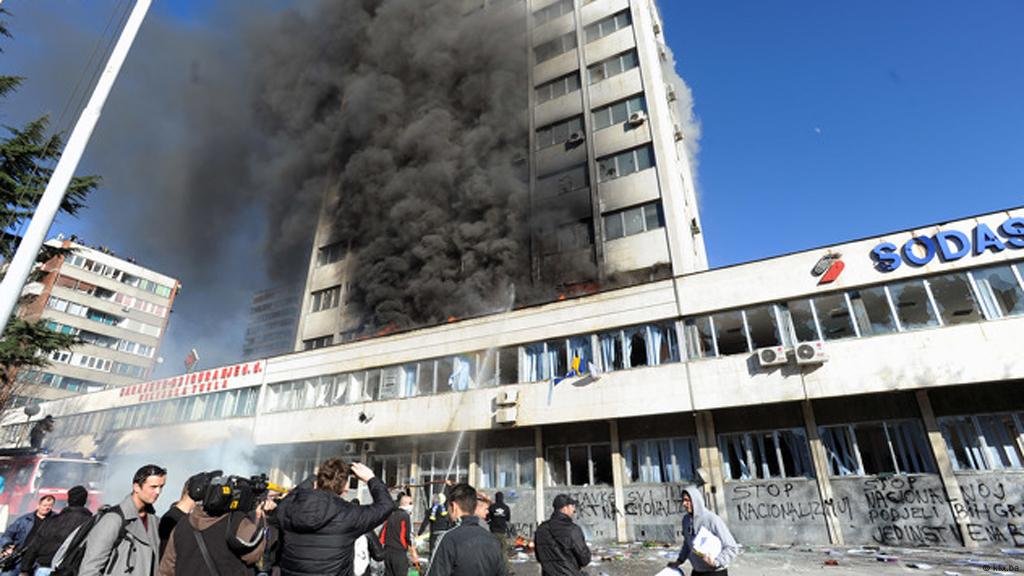 Epilog Protesta Sirom Bih Komentar Dw 07 02 2014