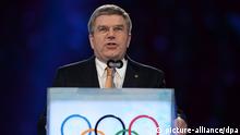 رئيس الأولمبية: مساعدة اللاجئين أولا قبل الحلول السياسية
