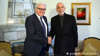 Außenminister Frank-Walter Steinmeier in Afghanistan mit Präsident Hamid Karsai