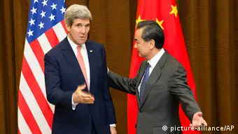 China USA Außenminister John Kerry bei Wang Yi in Peking