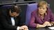 Kanzlerin Merkel neben dem damaligen Innenminister Friedrich auf der Regierungsbank im Bundestag (Archivfoto: dpa) Kanzlerin Merkel neben dem damaligen Innenminister Friedrich auf der Regierungsbank im Bundestag (Archivfoto: dpa)