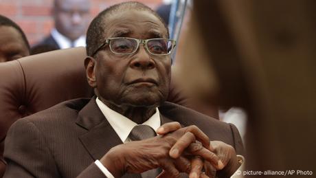  Robert Mugabe
