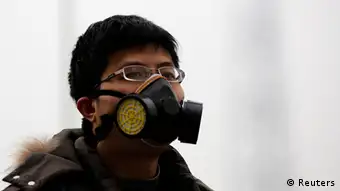 China Protest Luftverschmutzung Ai Weiwei