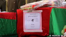 Gedenkveranstaltung für die 21 getöteten afghanischen Soldaten in Konar durch die Taliban. Einige hochrangige Persönlichkeiten in Afghanistan darunter Bismillah Khan Mohammadi, der afghanische Verteidigungsminister und Abdullah Abdullah, afghanischer Politiker haben an dieser Gedenkfeier teilgenommen.