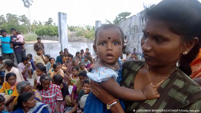 Sri Lanka Mutter mit Kind