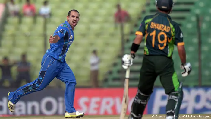 Cricket Afghanistan vs Pakistan 27.02.2014 (Dibyangshu Sarkar/AFP/Getty Images)