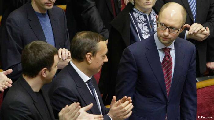 Ukraine Parlament Übergangsregierung Arseni Jazenjuk