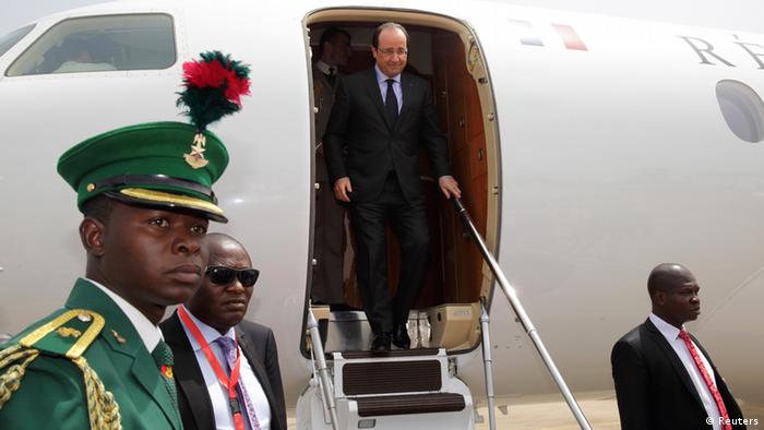 Präsident Hollande in Afrika