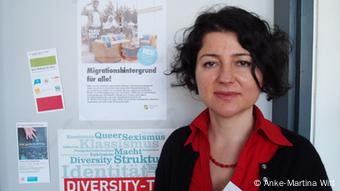 Nurten Karakas promoviert zum Thema Diskriminierungserfahrungen von Lehrern mit Migrationshintergrund (Foto: Anke-Martina Witt)