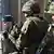Российские солдаты блокируют украинскую воинскую часть в Крыму