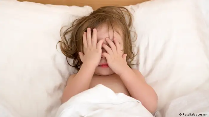Schlaflosigkeit Kind (Fotolia/oocoskun)