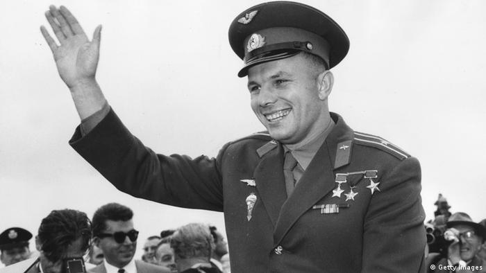 Juri Gagarin waving to people (Getty Images)