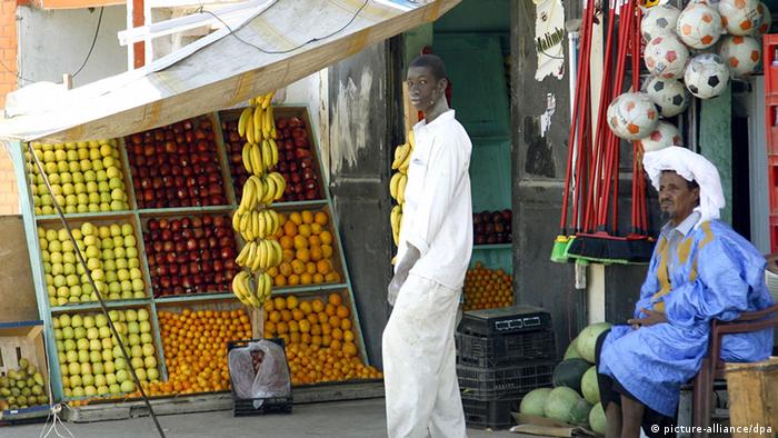 Obsthändler in Nouakchott, Mauretanien