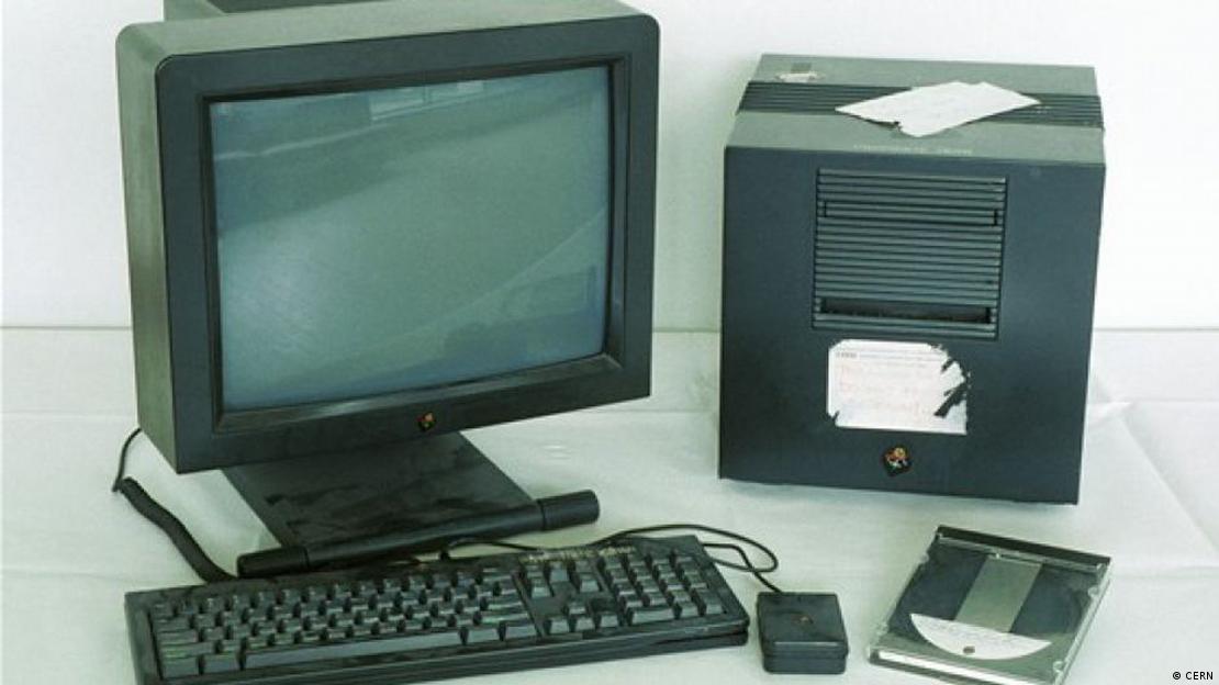 Computador desktop dos anos 1990