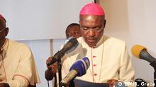 Bischof Gabriel Mbilingui ist Präsident in CEAST 3. Fotograf: Ramuse Graça 4. Wann wurde das Bild gemacht: 14.03.2014 5. Wo wurde das Bild aufgenommen: São Tomé e Príncipe 6. Schlagwörte: