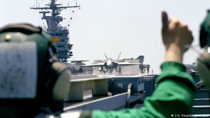 Bildergalerie Kosovo Krieg 15 USS Theodore Roosevelt