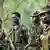 ugandische Soldaten, die an der Suche nach Joseph Kony beteiligt sind (Foto: dpa)