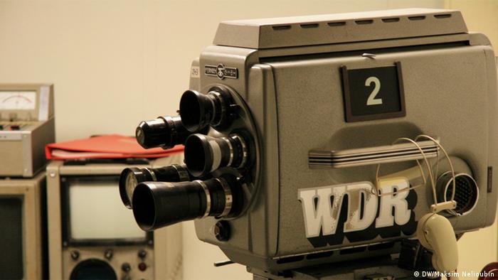 Телевизионная камера с эмблемой канала WDR