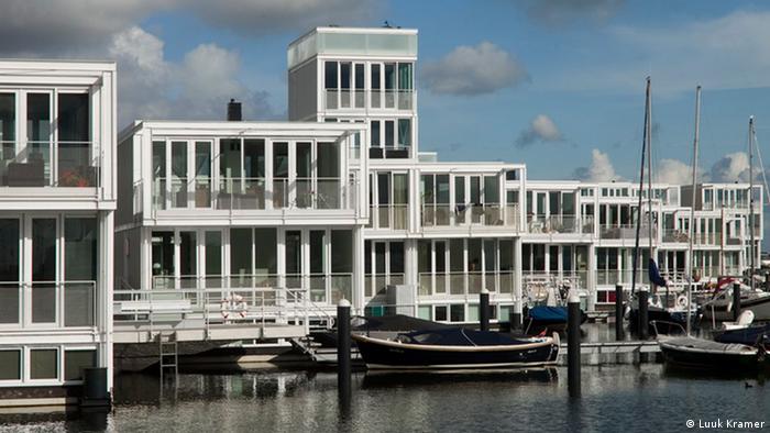 Floating Houses To Fight Climate Change In Holland Environment All Topics From Climate Change To Conservation Dw 31 03 14