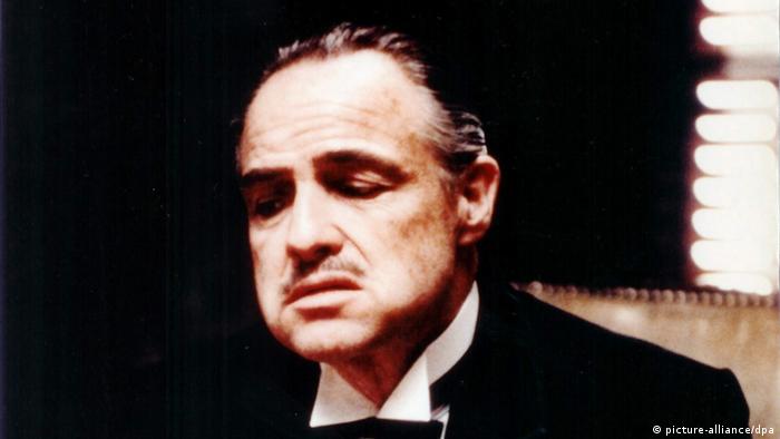 Film still 'The Godfather' Marlon Brando as Don Vito Corleone (picture-alliance/dpa)