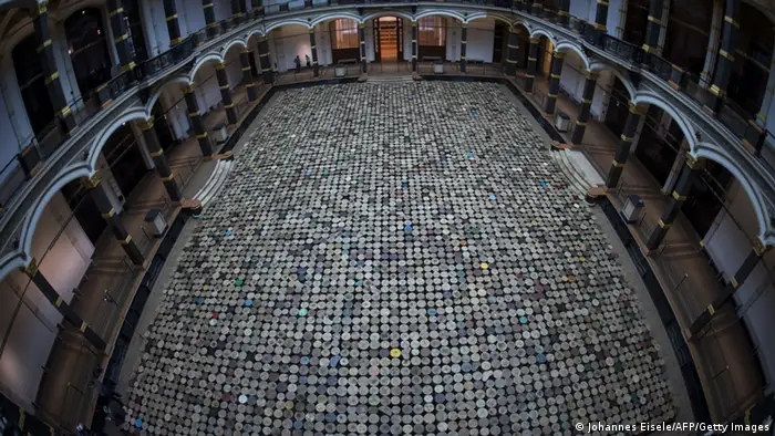 Ai Weiwei Ausstellung in Martin-Gropius Bau Berlin 01.04.2014