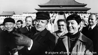 Helmut Schmidt und Ehefrau Loki in China