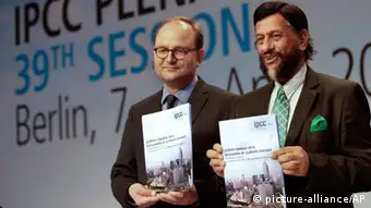 Weltklimabericht IPCC 2014 Ottmar Edenhofer und Rejendra K. Pachauri