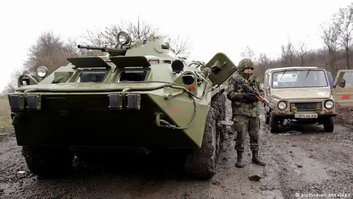Ukraine Soldaten Militär Panzer 13.4.2014