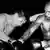 Rubin "Hurricane" Carter (r.) in eimem Boxkampf im Jahre 1964