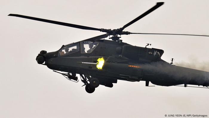 Apache Kampfhelikopter (JUNG YEON-JE/AFP/GettyImages)