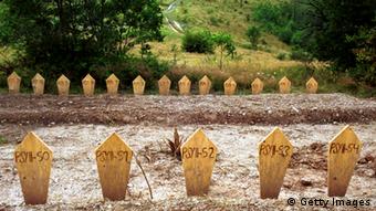 Serbien Massengrab in Petrovo Selo