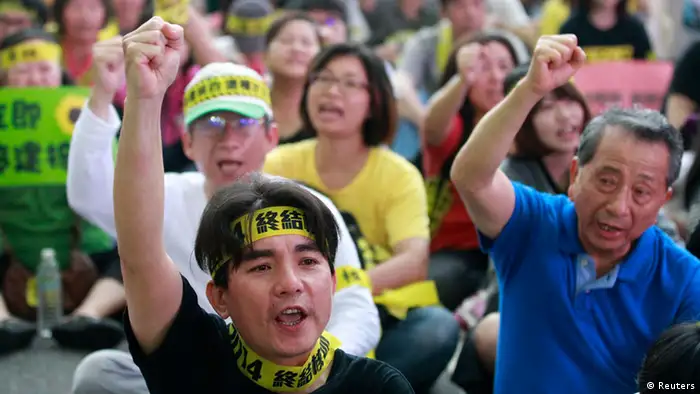 Anti Atomkraft Protest Taiwan 26.4.2014