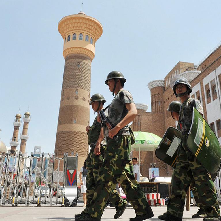 Xinjiang policy 'backfiring' – DW – 05/23/2014